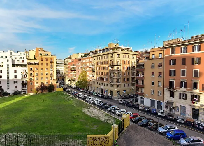 Classic Apartment In Re Di Roma Near The Metro